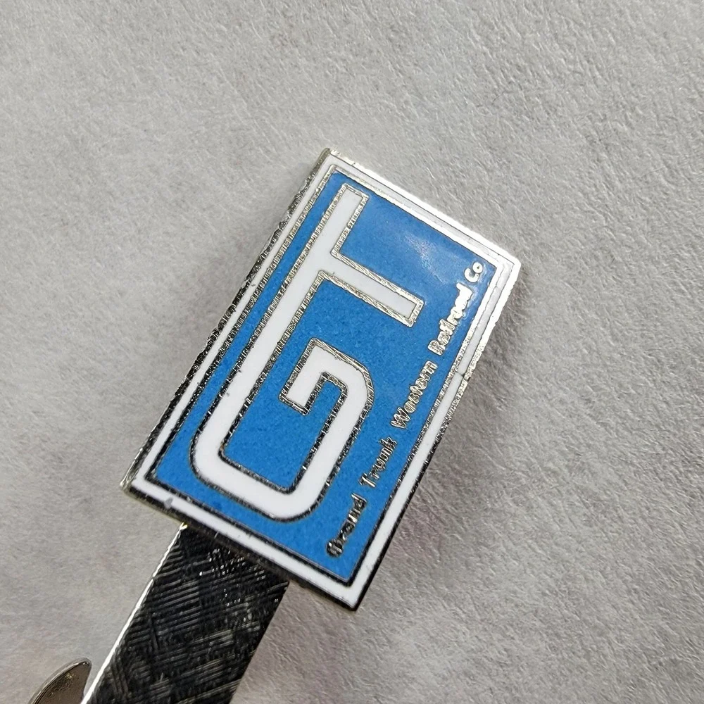 Grand Trunk Western &‎ Conrail Tie Tack Lapel Pin in Case Collectible Railroad